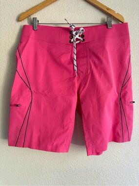 Lululemon Men's Wave Board Shorts Swim Trunks Size 36